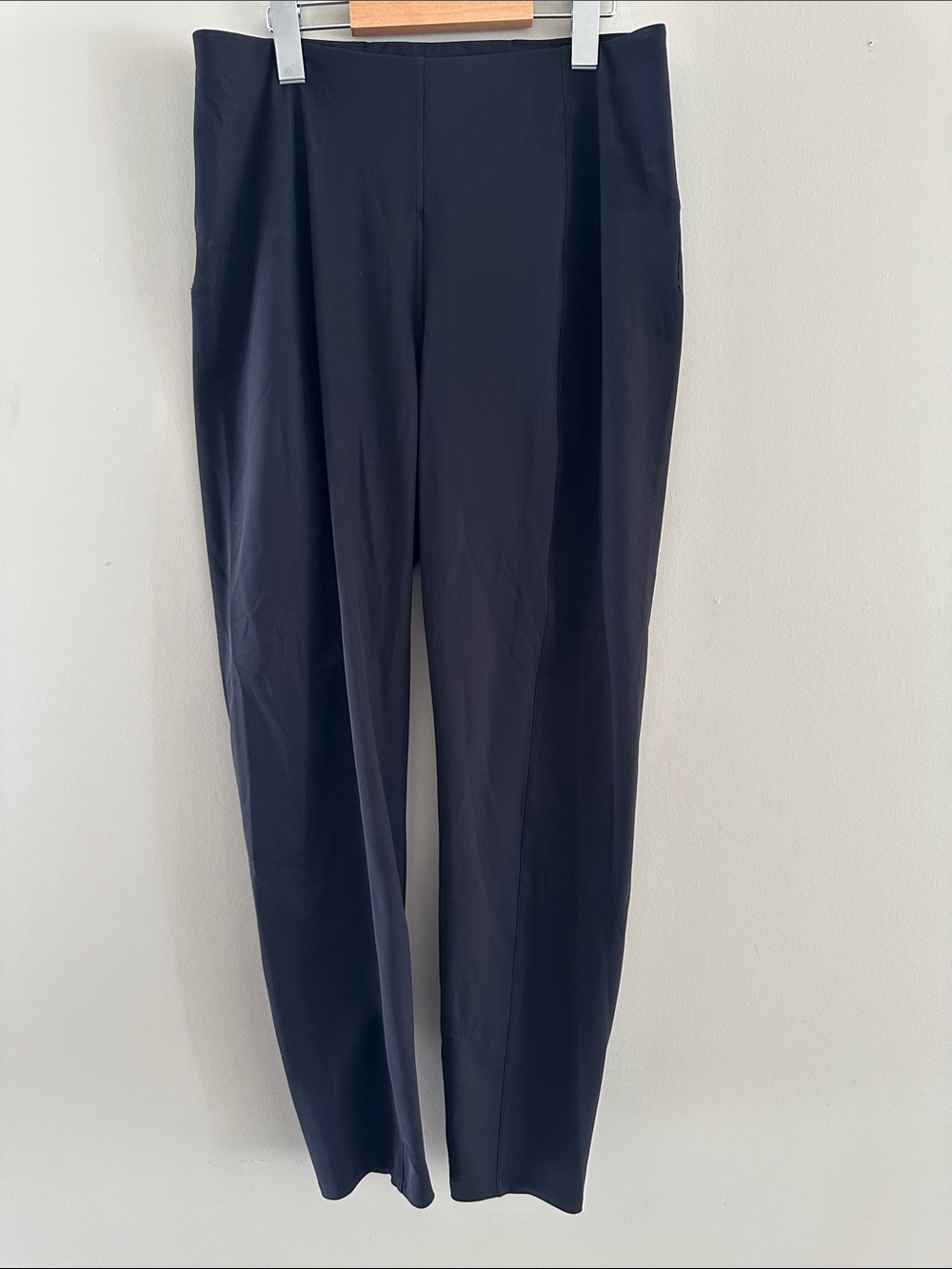 lululemon athletica Straight-Leg Performance Pants in Black